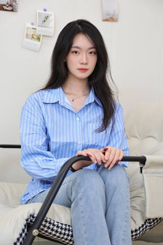 绮梦摄影 NO.408 小艺 无印珍藏版 [330P-150P-2V-13.5G]-觅颜社