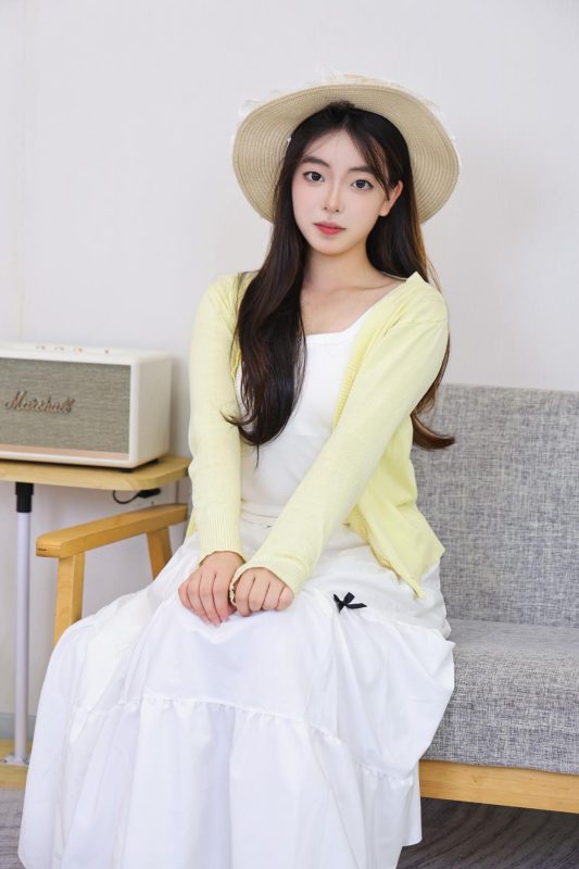 绮梦摄影 NO.381 小萌 无印珍藏版 [315P-150P-2V-11.7G]-觅颜社