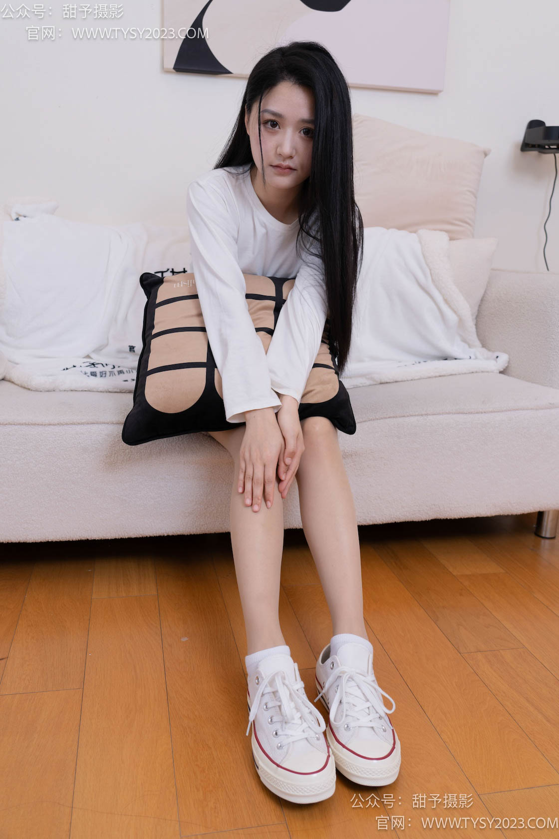 甜予摄影061期：澜澜-帆布鞋、白棉袜、肉丝（脚尖加固款）-觅颜社