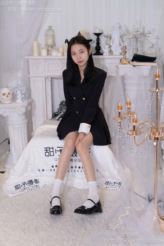 甜予摄影075期：小桃-皮鞋、白棉袜、肉丝（脚尖加固款）-觅颜社