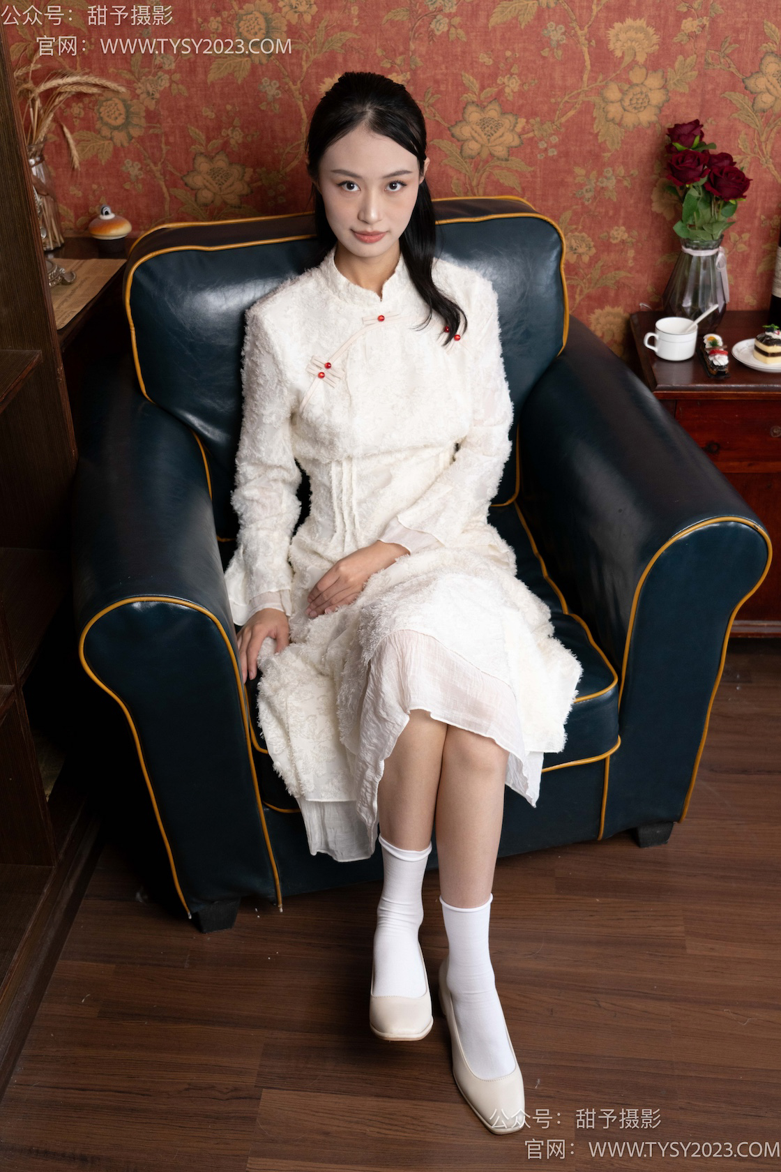 甜予摄影029期：肉肉-高跟鞋、白棉袜、裸足-觅颜社