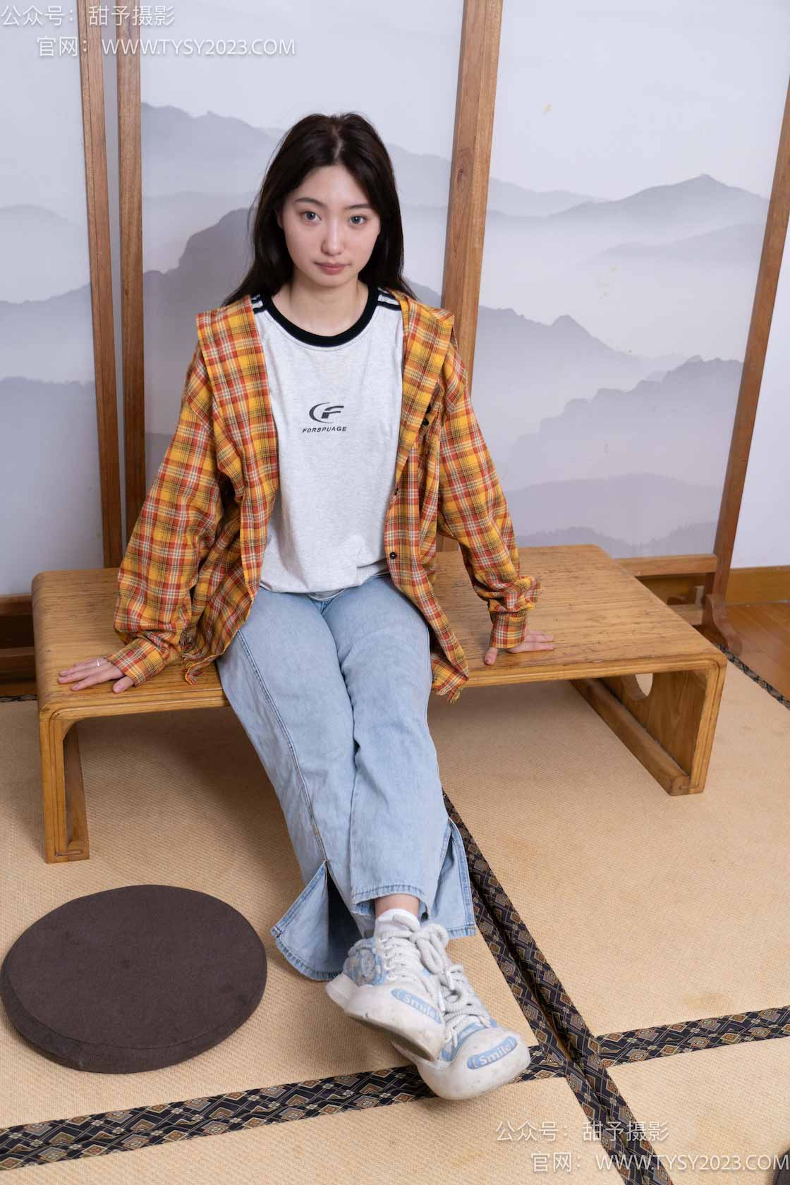 图片[2]-甜予摄影078期：雪梨-帆布鞋、白棉袜、裸足-觅颜社