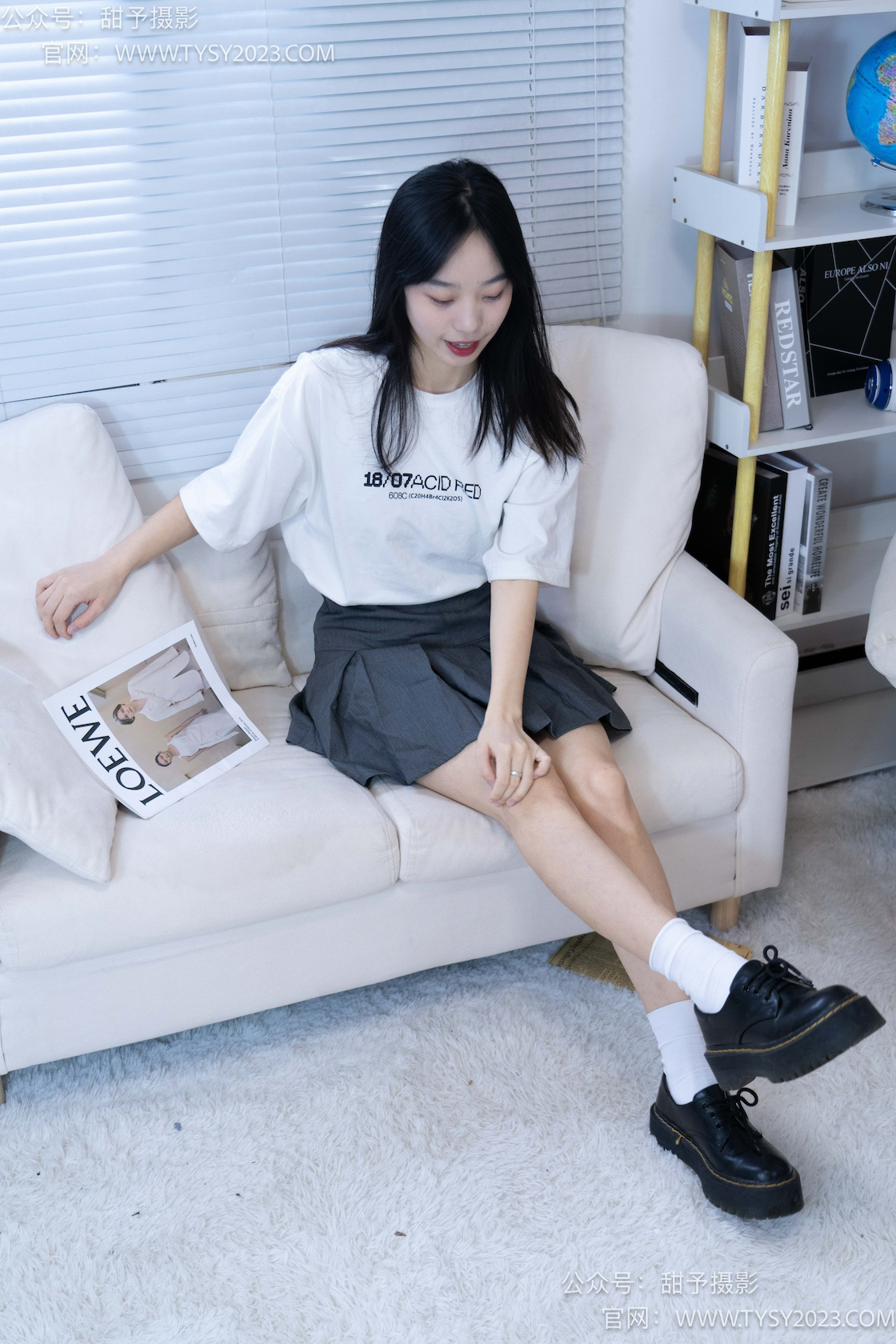 图片[2]-甜予摄影008期：艺艺-皮鞋、白棉袜、裸足-觅颜社