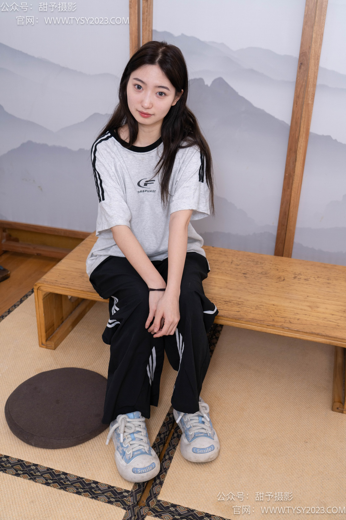 图片[3]-甜予摄影045期：雪梨-帆布鞋、白棉袜、裸足-觅颜社