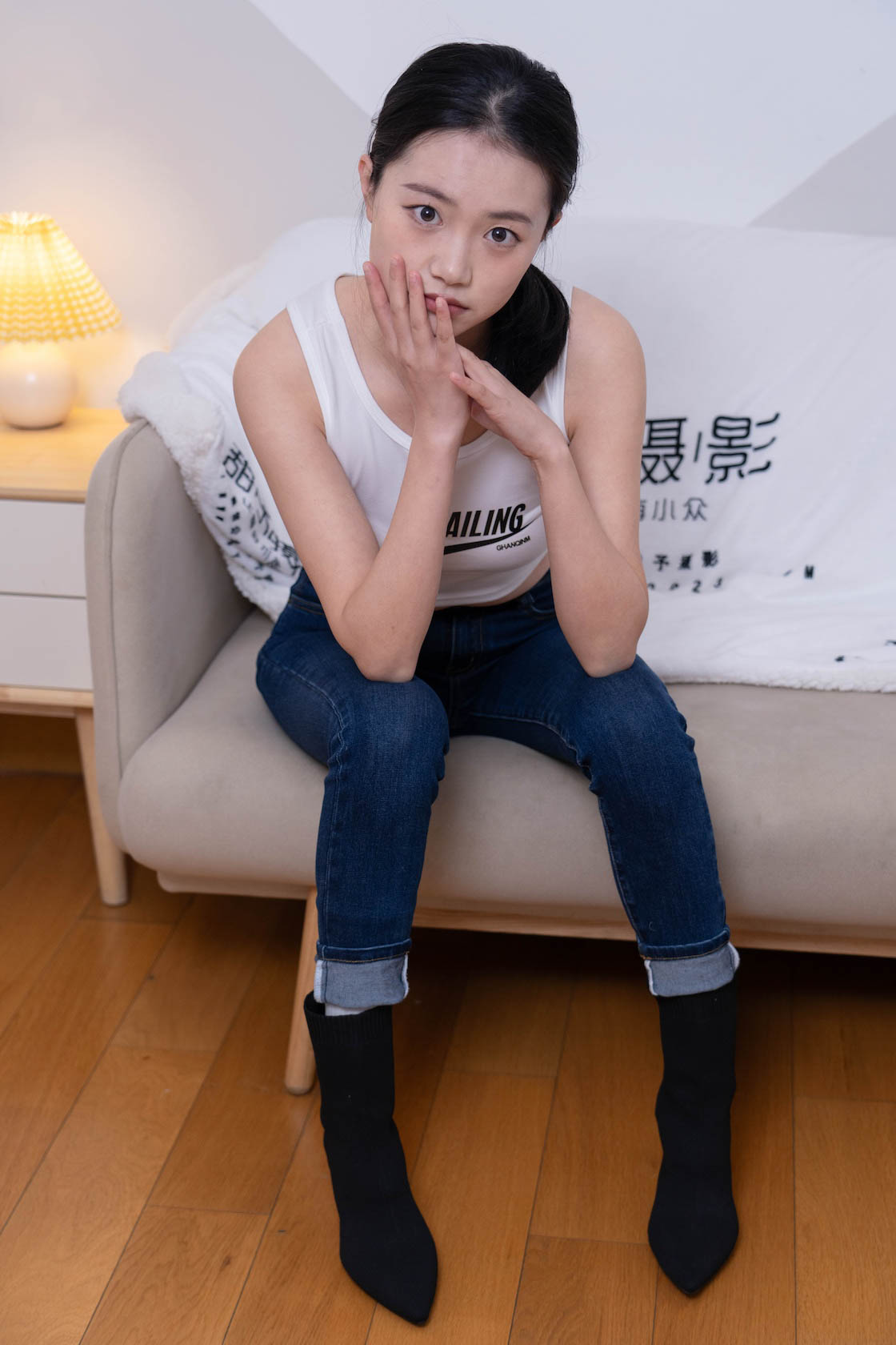 图片[4]-甜予摄影069期：齐齐-短靴、人字拖、短白棉袜、长白棉袜、裸足-觅颜社