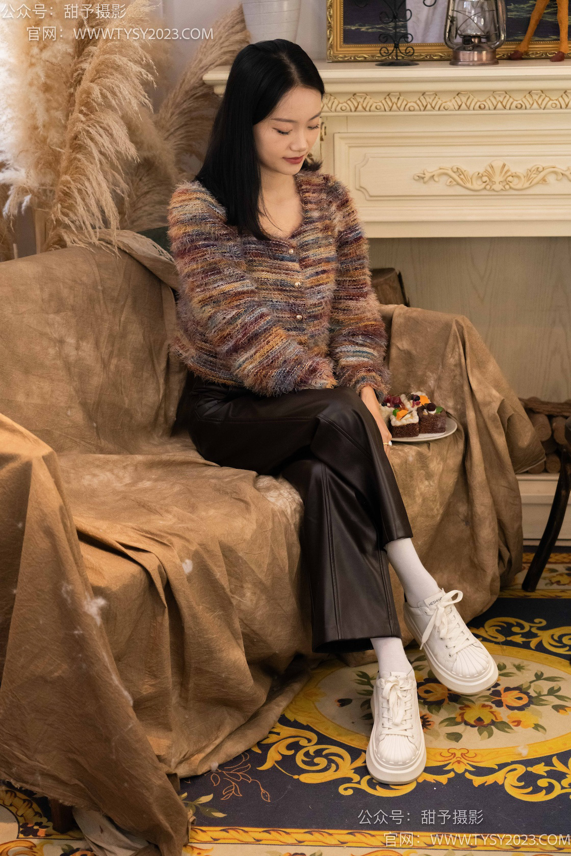 图片[4]-甜予摄影005期：齐齐-板鞋、白棉袜、裸足-觅颜社