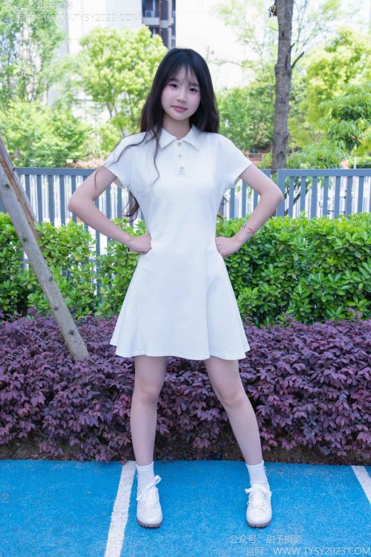 甜予摄影199期：小橙子-板鞋、白棉袜、裸足-觅颜社