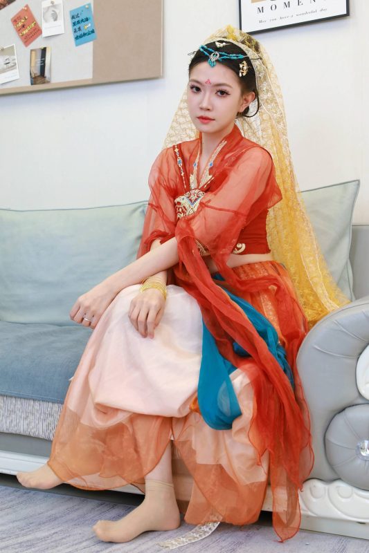 绮梦摄影 NO.219 yuuu 无印珍藏版 [310P-120P-2V-10.06G]-觅颜社