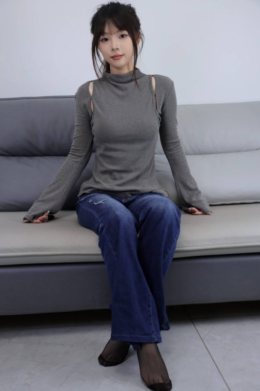 绮梦摄影 NO.134 章章 无印珍藏版 [328P-160P-2V-15.44G]-觅颜社