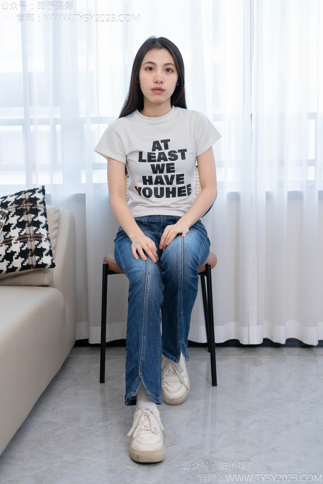 甜予摄影132期：诺诺-板鞋、白棉袜、裸足-觅颜社