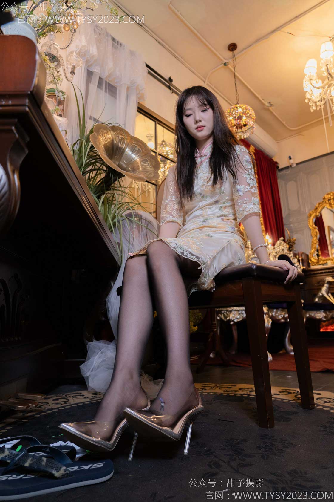 图片[2]-甜予摄影128期：璇璇-拖鞋、高跟鞋、薄灰丝（脚尖加固版）、薄黑丝（脚尖加固版）、踩小房子剧情-觅颜社