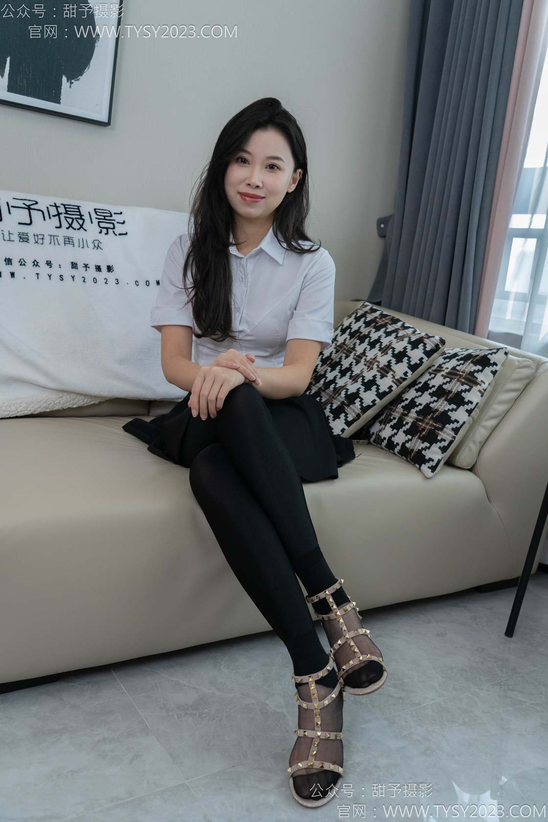 图片[2]-甜予摄影158期：梦梦-高跟鞋、短肉丝、短黑丝、裸足-觅颜社