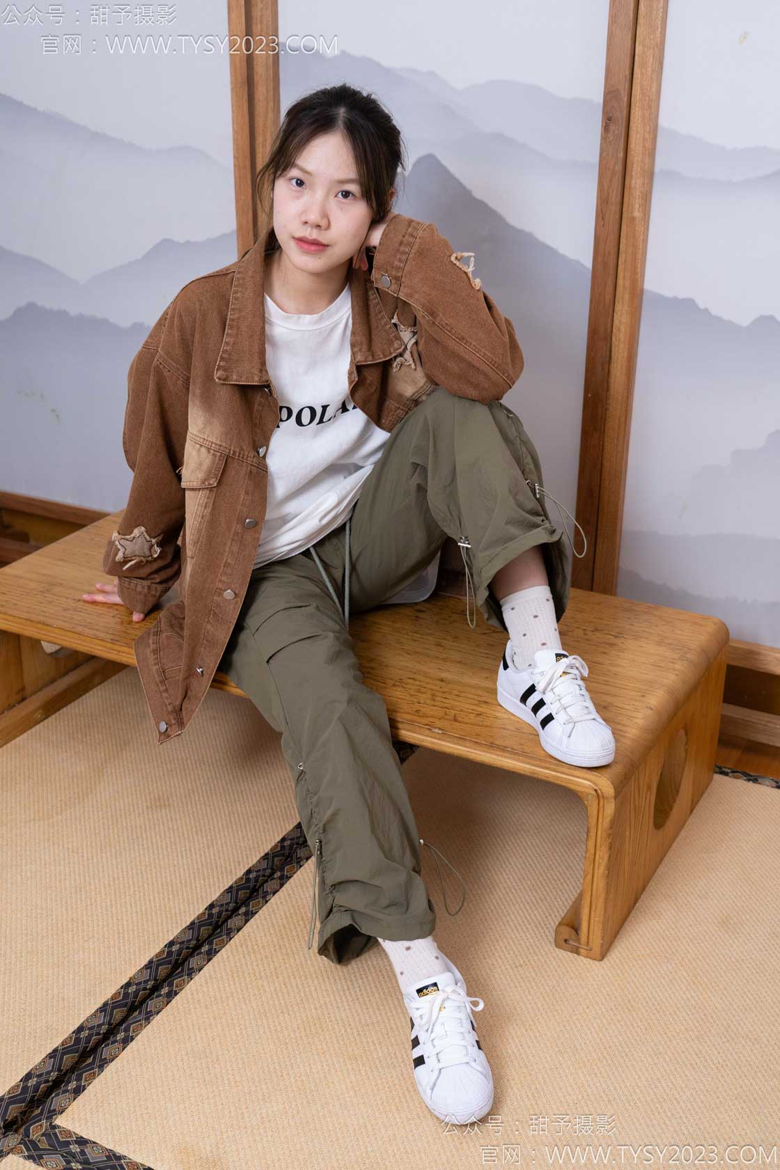 图片[2]-甜予摄影161期：双双-板鞋、白棉袜、裸足-觅颜社