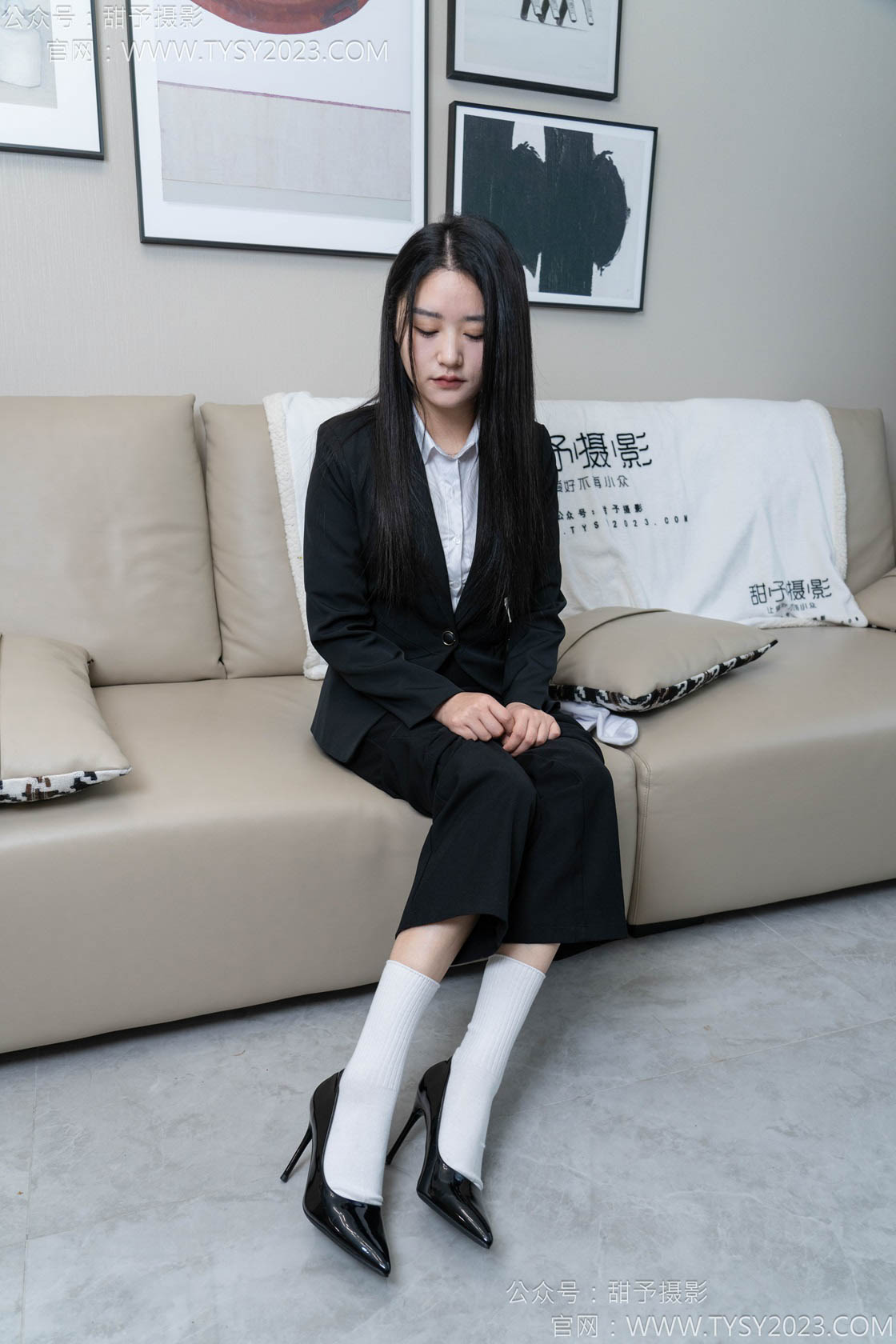 图片[3]-甜予摄影147期：澜澜-凉鞋、高跟鞋2双、长腿袜1双、白棉袜3双-觅颜社