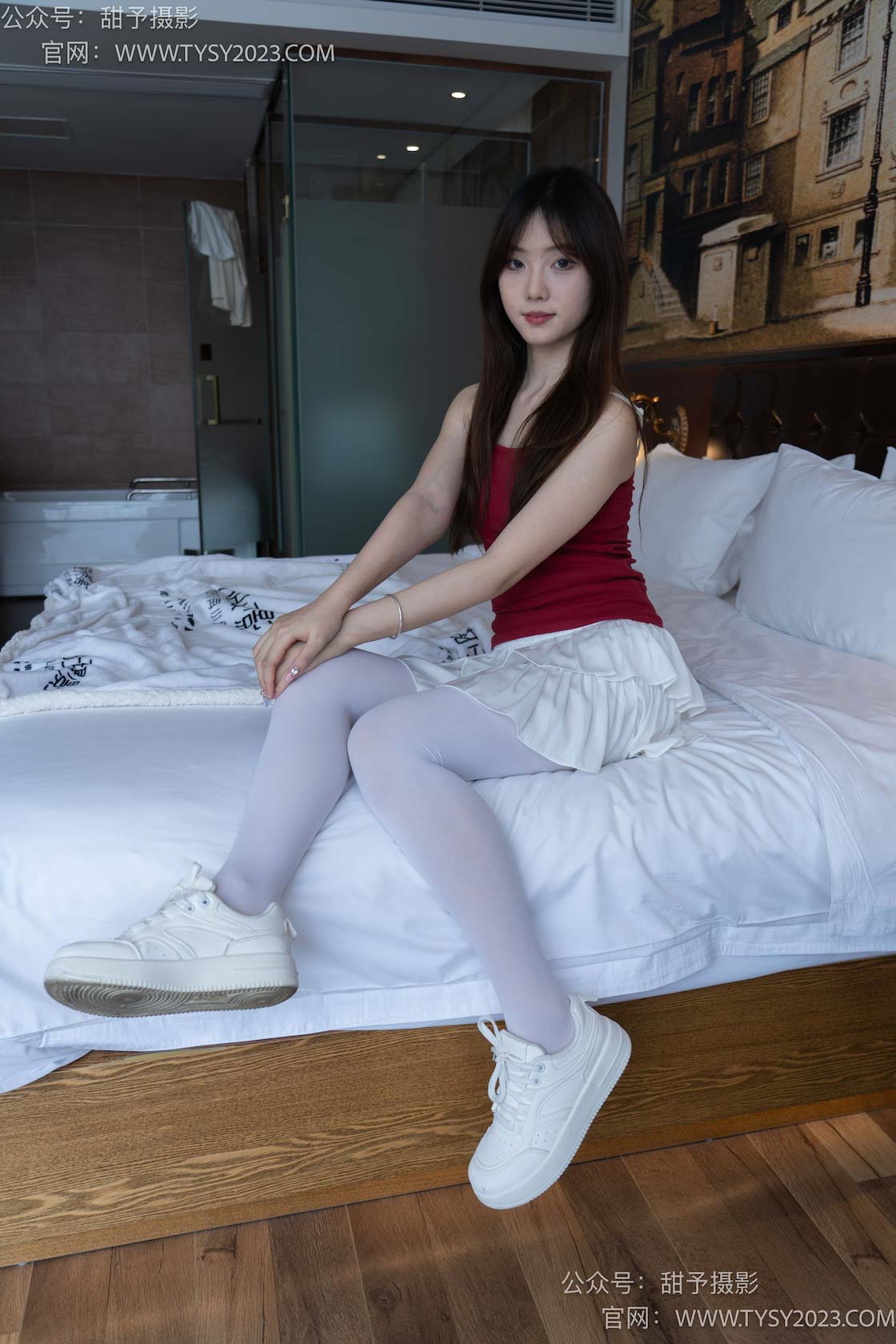 图片[3]-甜予摄影089期：璇璇-板鞋、厚白丝-觅颜社