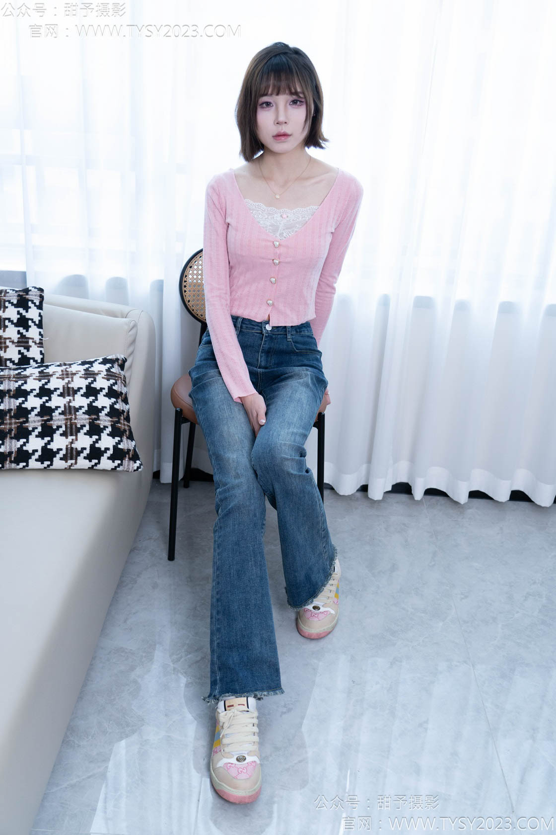 图片[3]-甜予摄影170期：珞珞-板鞋、白棉袜、裸足-觅颜社