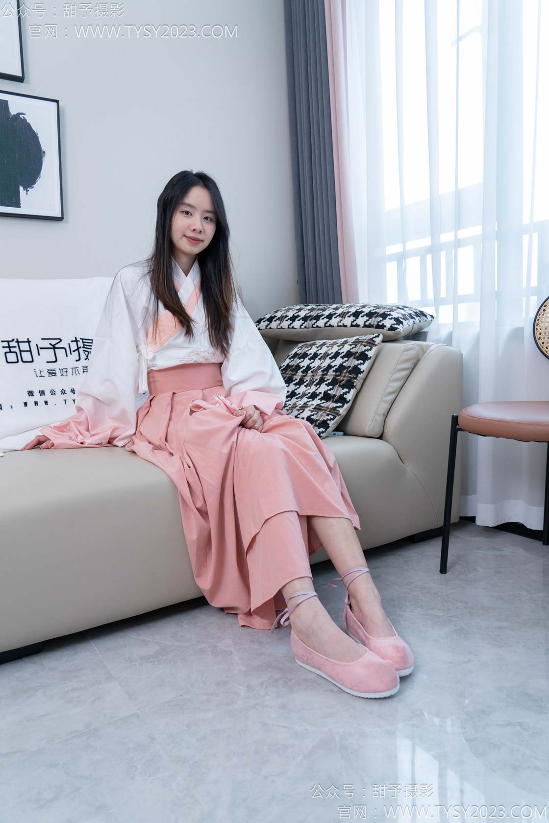 图片[4]-甜予摄影183期：知知-布鞋、白棉袜、裸足-觅颜社