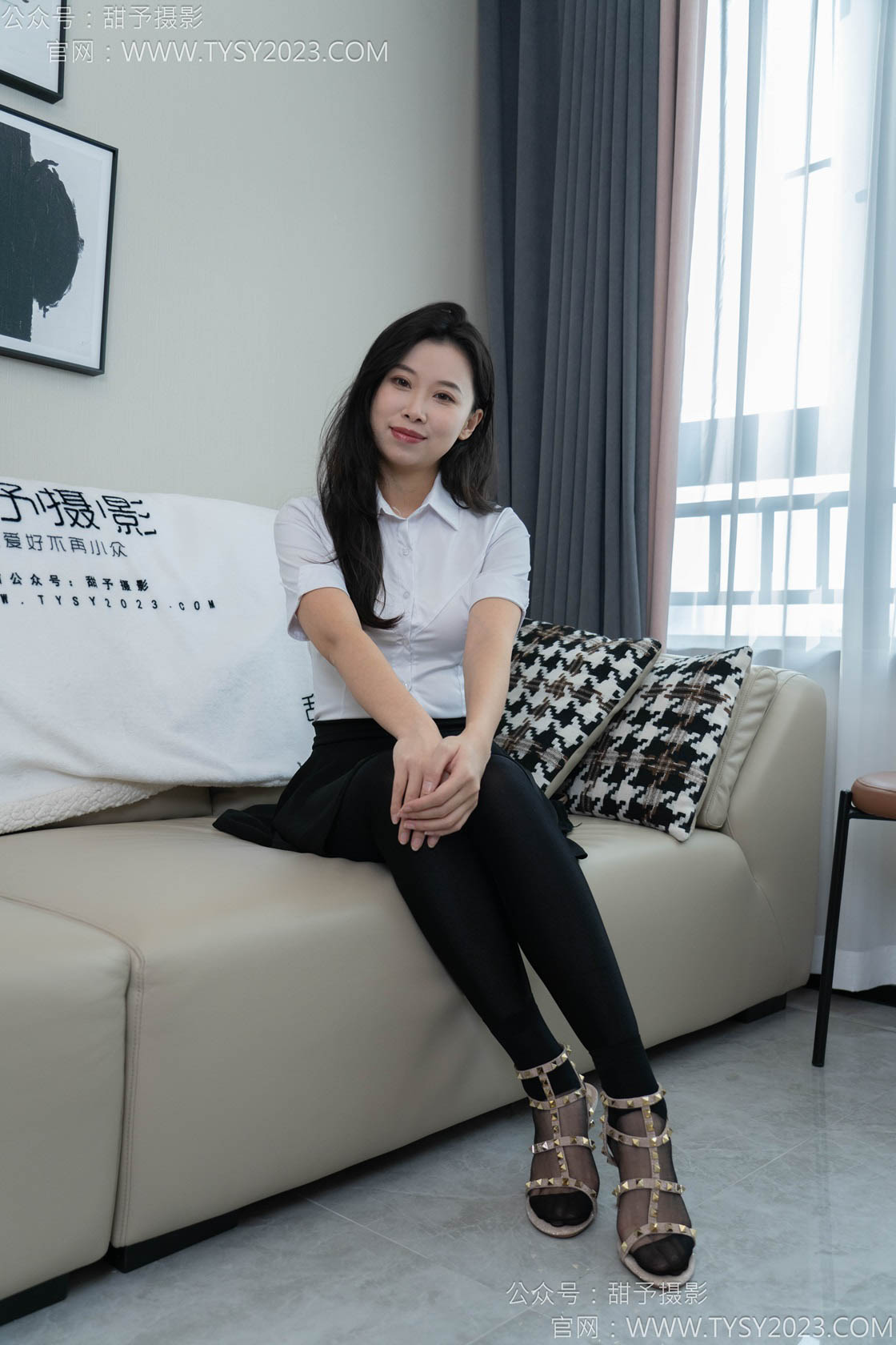 图片[4]-甜予摄影158期：梦梦-高跟鞋、短肉丝、短黑丝、裸足-觅颜社