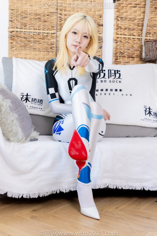 袜啵啵568期：小甜豆-连体服、高跟鞋、厚白丝-觅颜社