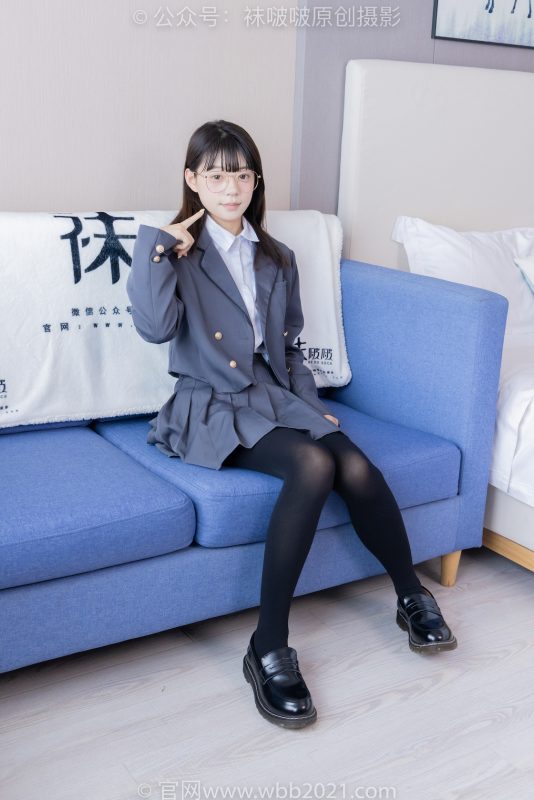 袜啵啵402期：糯米-皮鞋、厚黑丝、学院jk-觅颜社