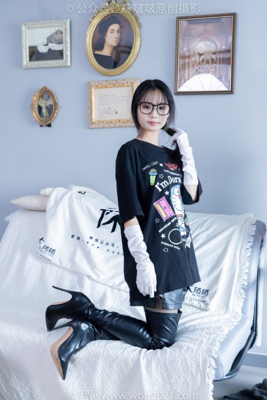 袜啵啵343期：甜甜圈-高跟长靴、黑丝打底（脚尖加固款）、肉丝（脚尖加固款）、（两双丝袜叠穿）-觅颜社