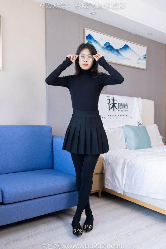 袜啵啵430期：奶油-平底鞋、厚黑丝、丝袜踩奶油小蛋糕剧情（仅花絮版）-觅颜社