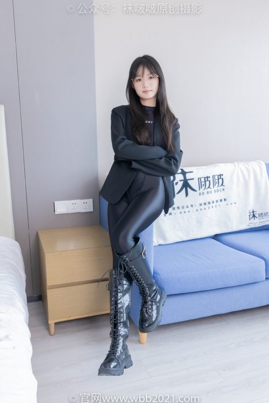 袜啵啵423期：甜甜圈-长靴、黑丝（脚尖加固款）、连体衣裤里丝-觅颜社