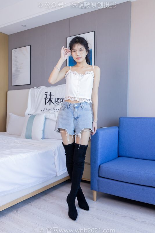 袜啵啵383期：奶油-长靴、高跟长靴、黑丝（脚尖加固款）、网袜、裸足（黑色美甲）-觅颜社