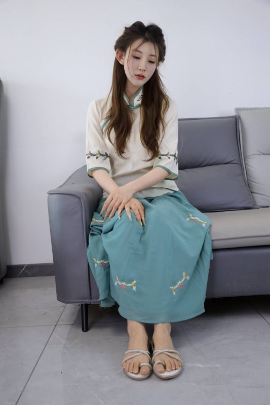 绮梦摄影 NO.199 婷婷 无印珍藏版 [425P-160P-2V-16.5G]-觅颜社