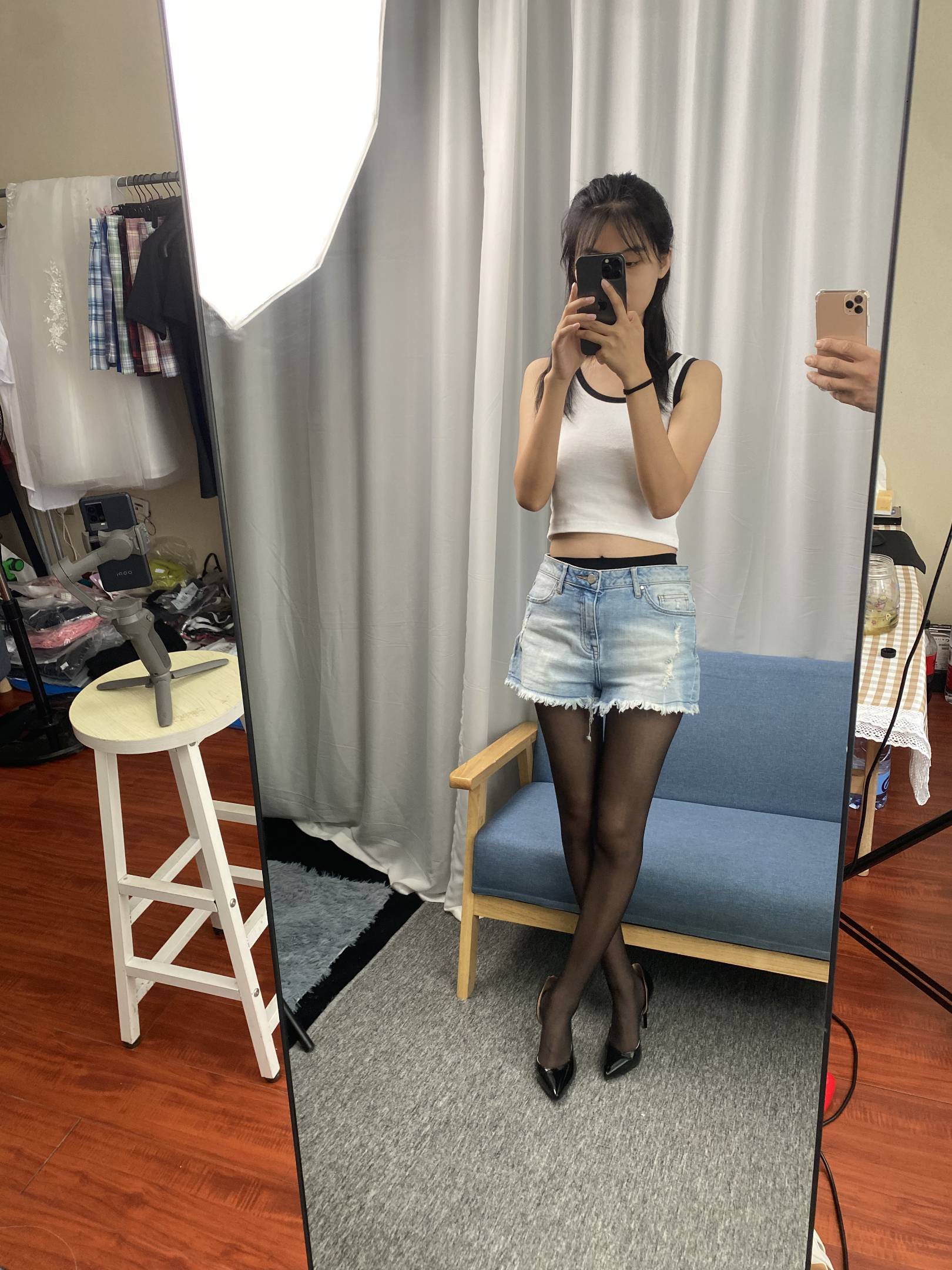 三禾摄影 NO.057 黑丝 高跟 牛仔短裤