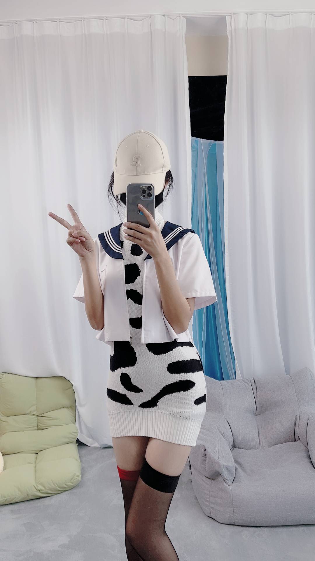 图片[2]-三禾摄影 NO.056 牛仔短裤 渔网袜 黑丝