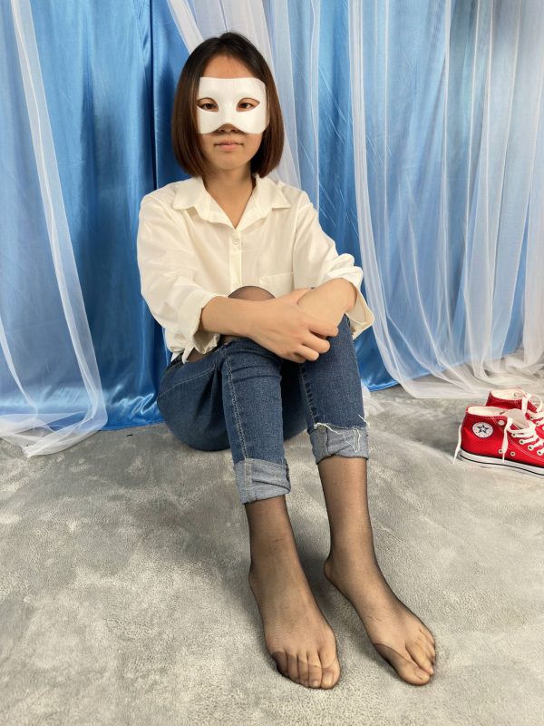 三禾摄影 NO.041 牛仔裤 黑丝 帆布鞋 高跟 [239P-1V-4.2GB]-觅颜社