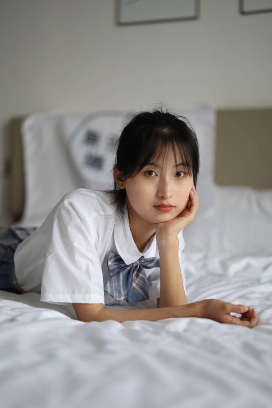 三禾摄影 NO.001 雪雪 室内JK [275P-1.1GB]-觅颜社