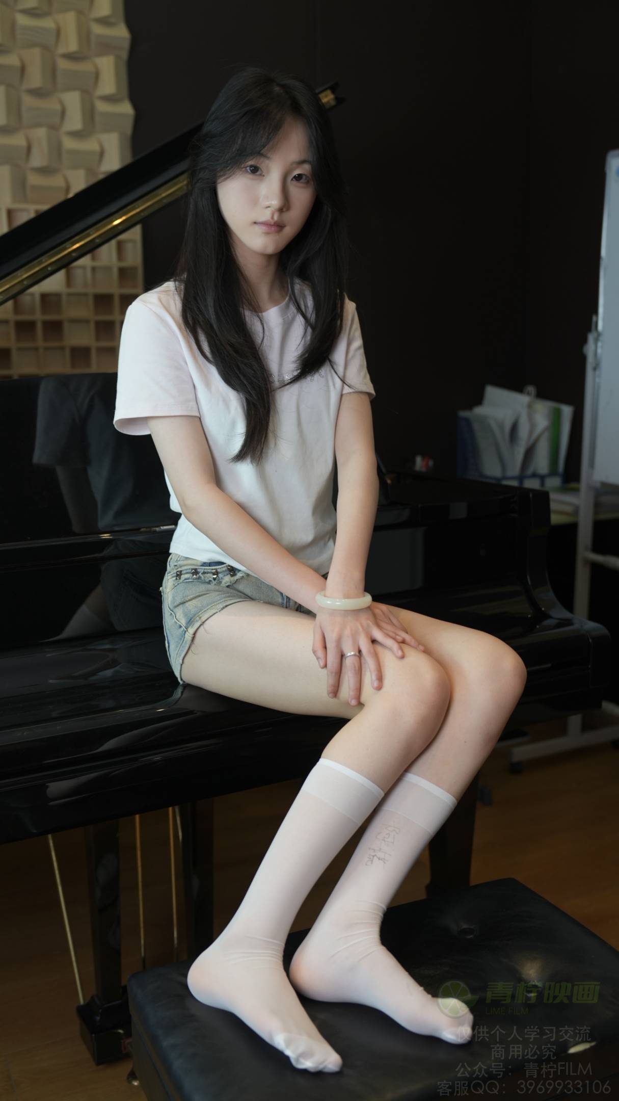 图片[2]-青柠映画 NO.000 阿慌 琴房秀玉足