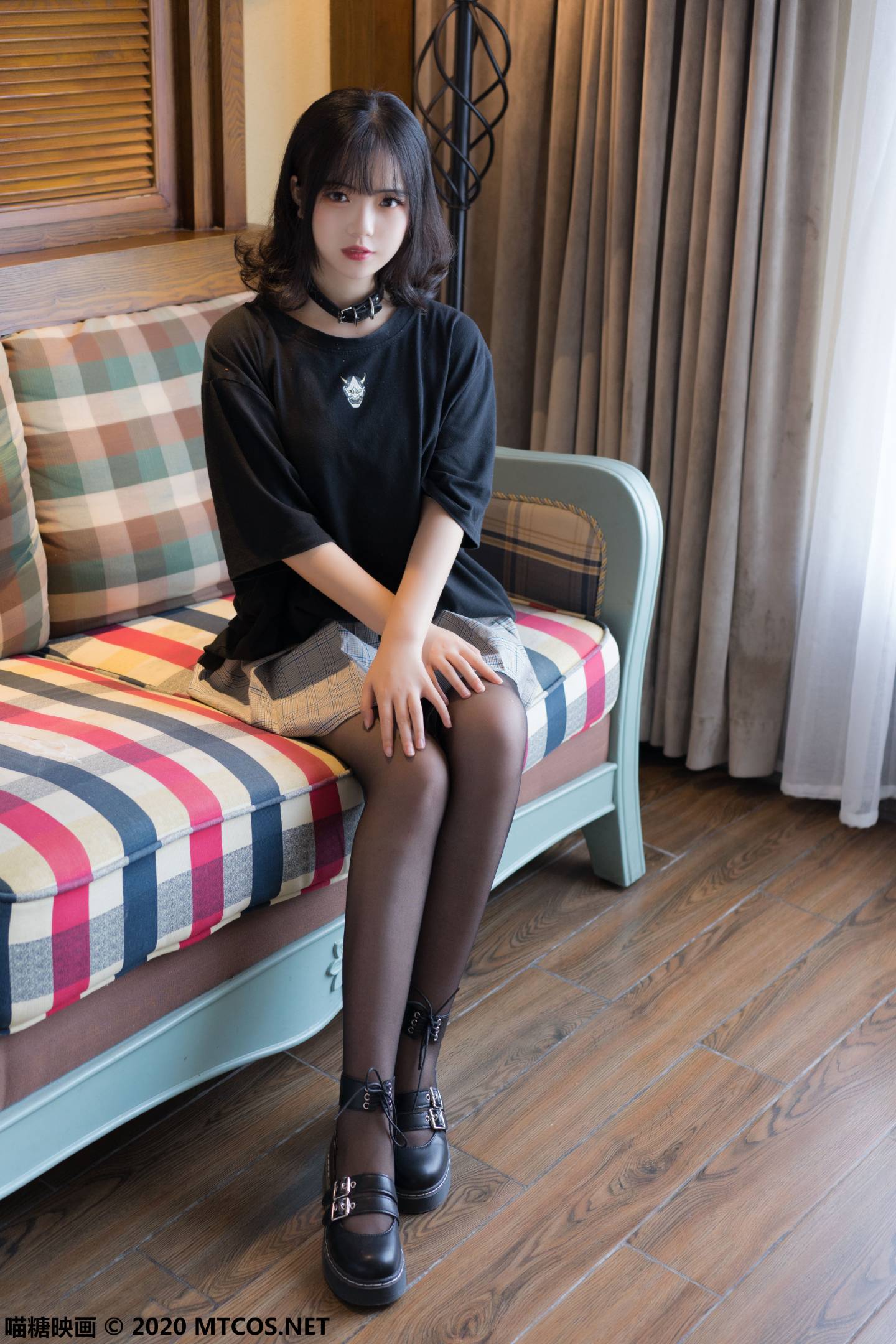 图片[3]-喵糖映画 VOL.093 丝袜酷女孩