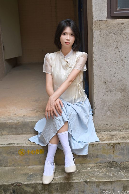 凝思摄影 NO.020 小睿-长裙、短白袜、平底鞋 [130P-1V-4.20GB]-觅颜社