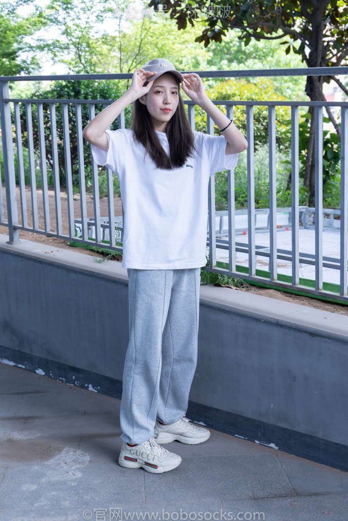 袜啵啵 NO.012 泡芙