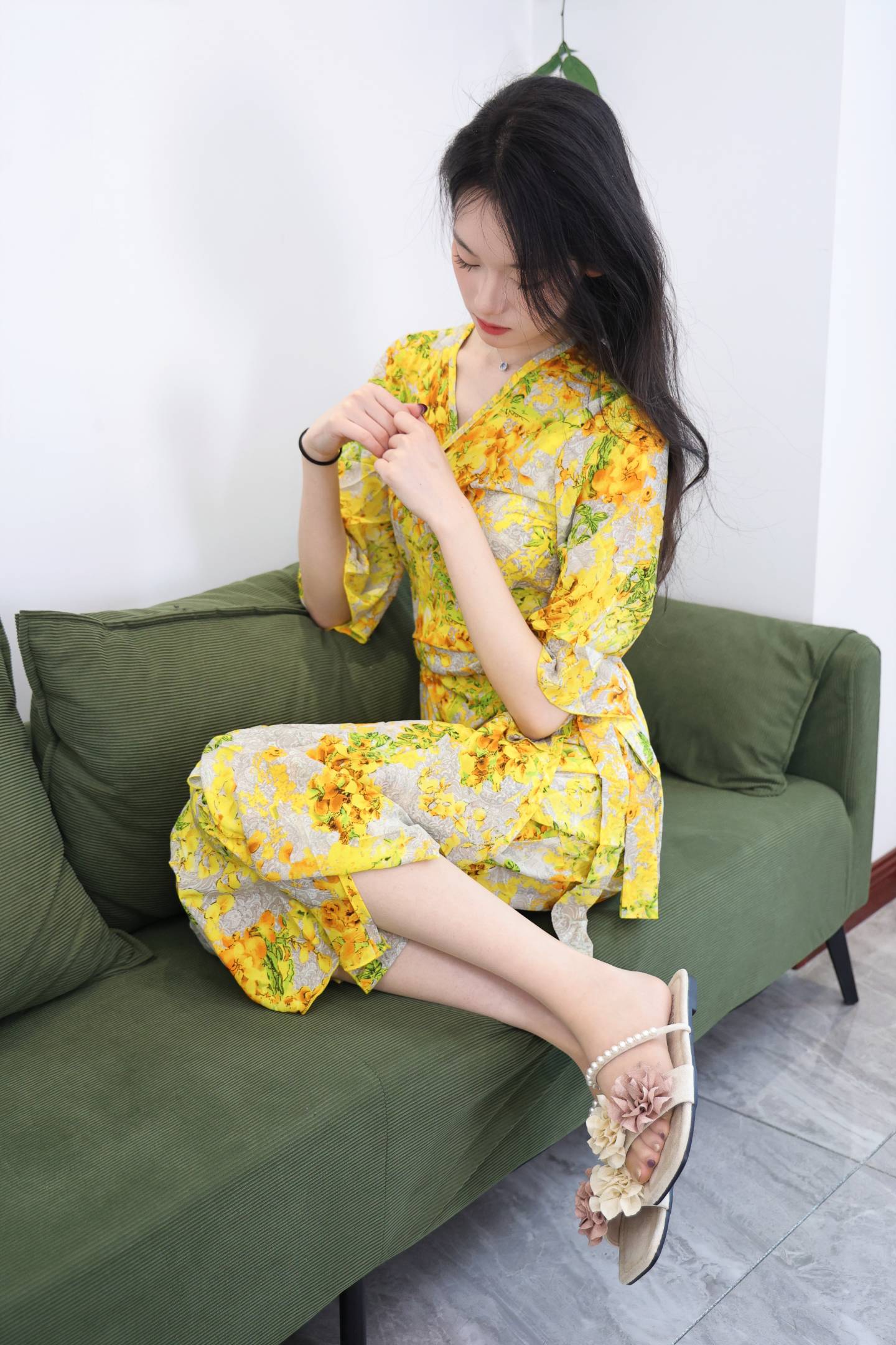 图片[3]-绮梦摄影 第599期 小艺 无印珍藏版 [624P-156P-2V-15.4G]
